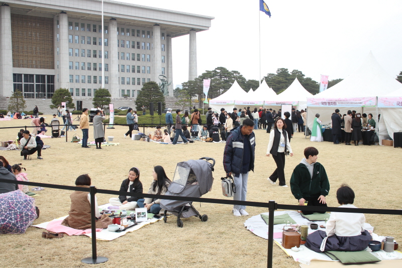 국회잔디광장에서 들차회 개최2