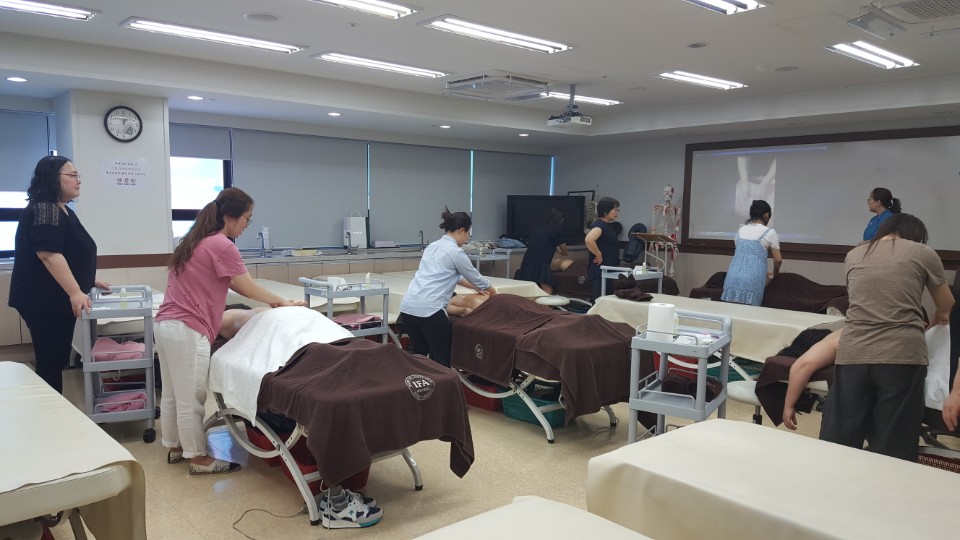 영국 IFA아로마테라피스트 자격증 특강 및 검정 시험
