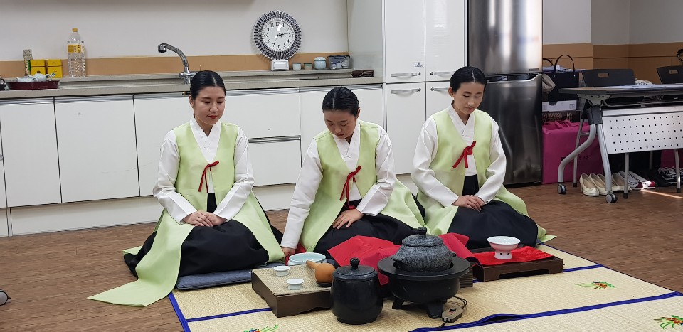 [사진] 차문화경영학과 대전지역 한국다도