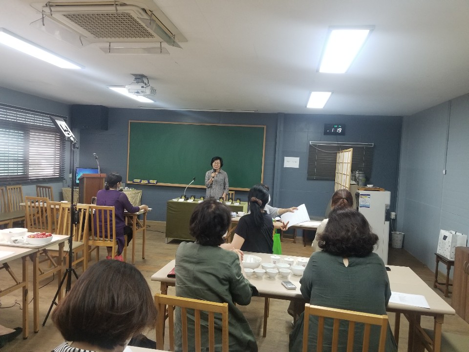 [사진] 세계 홍차 브랜드 100선 품평 특강