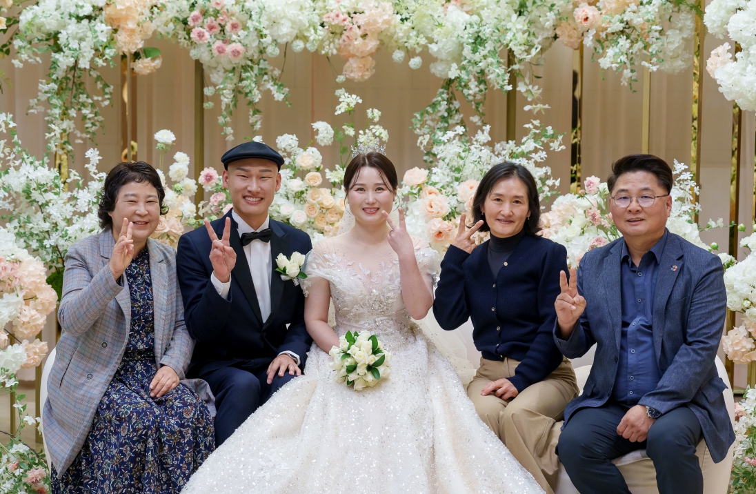상담심리학과 1호 커플의 결혼식